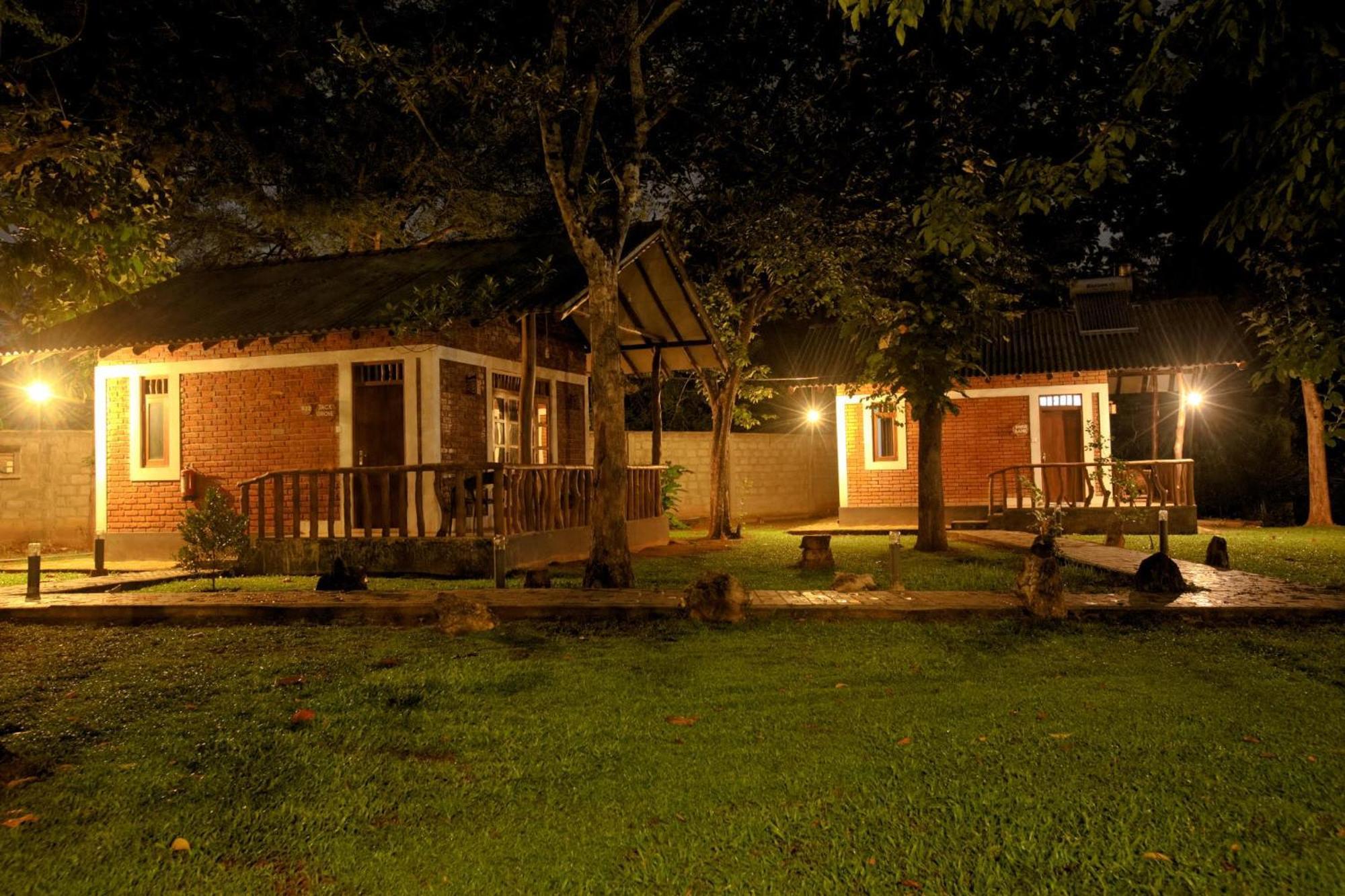 The Mastodon Valley Safari Resort Удавалаве Экстерьер фото